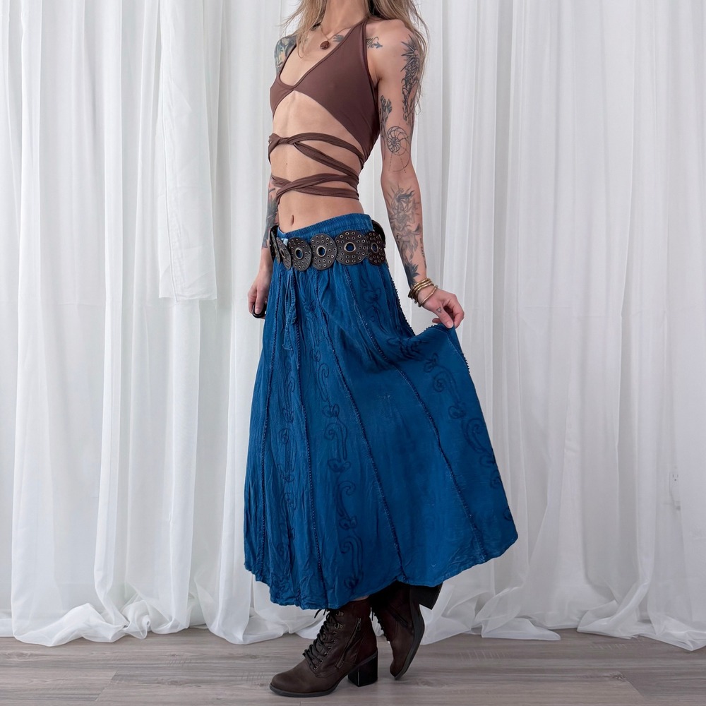 Studio West Womens Large Blue Boho Maxi Skirt Embroidered Made In India Vintage